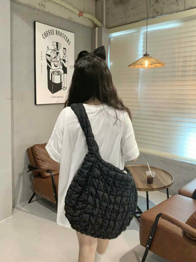 OVERSIZED QUILTING BAG