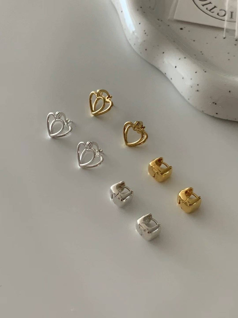 BOLD SQUARE HOOP EARRINGS