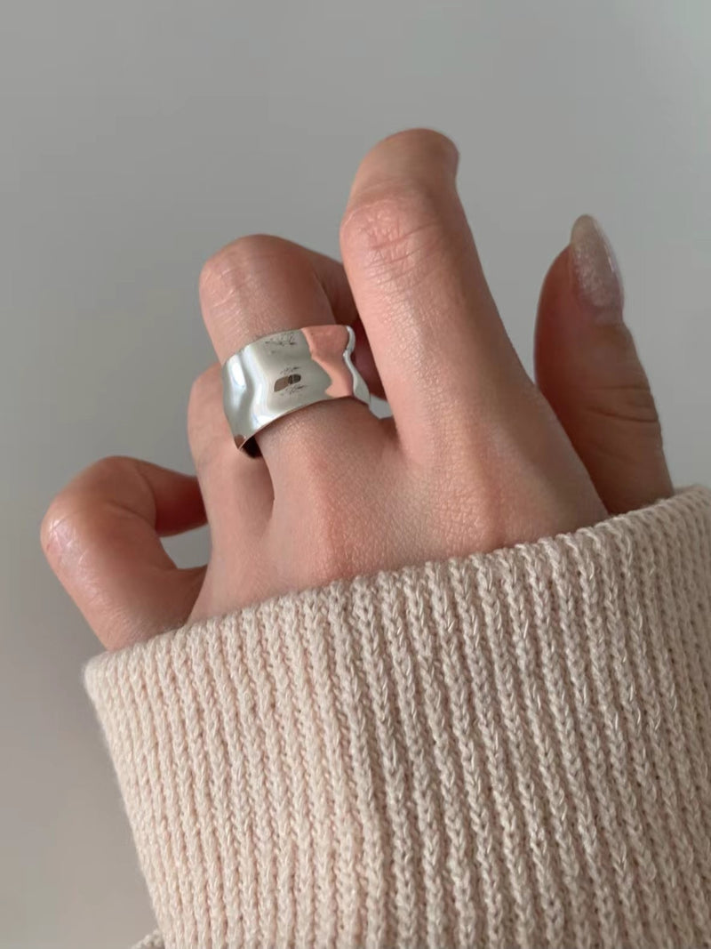 CRUMP BOLD RING