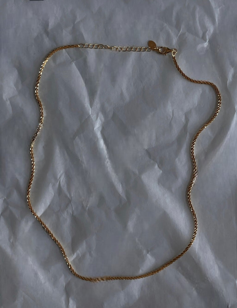 LEXI SHINE NECKLACE