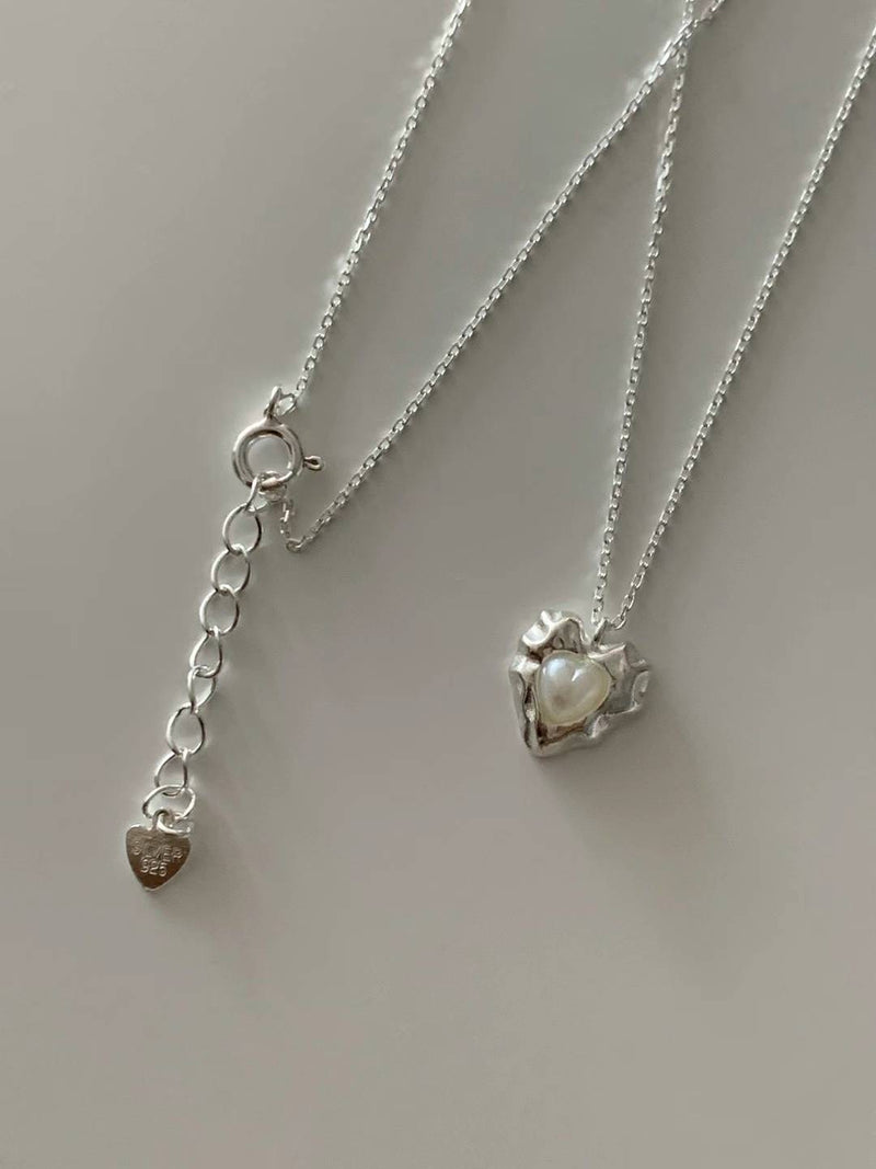 LOEN PEARL NECKLACE