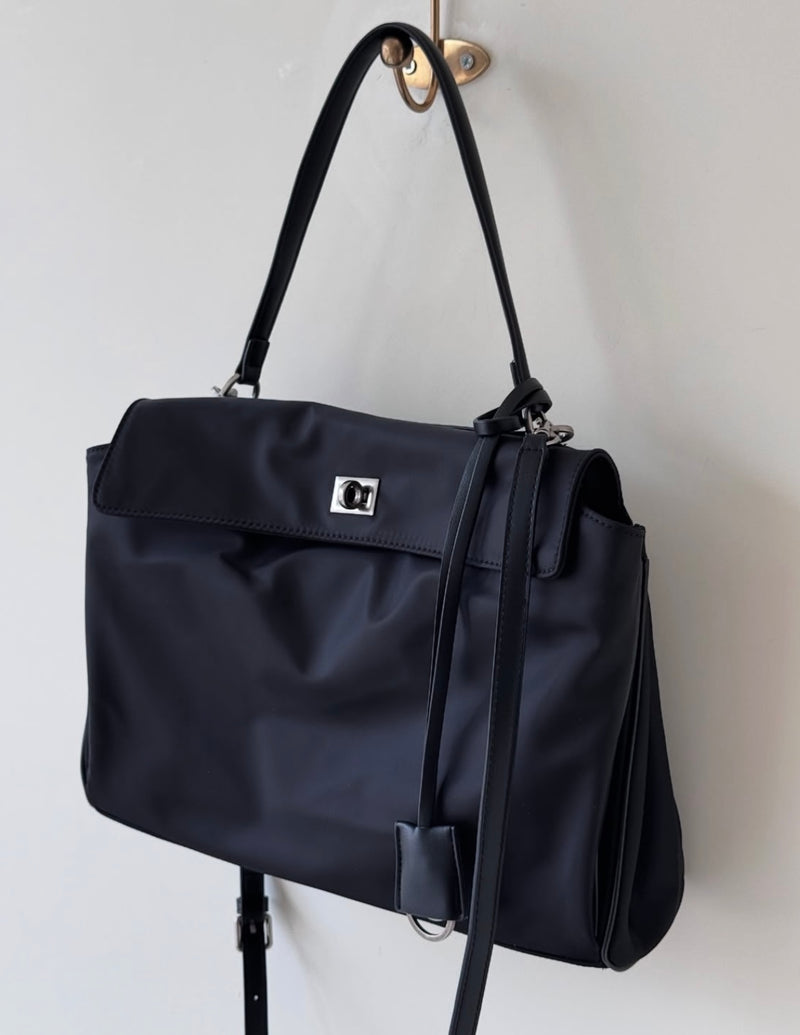 URBAN BUCKLE BAG