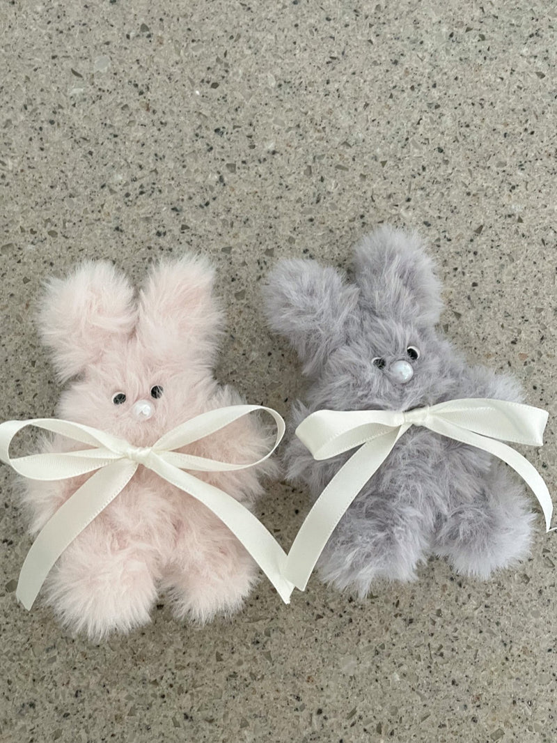 FUR RIBBON RABBIT KEY RING