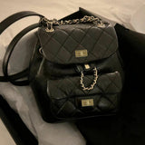 QUILTING CHAIN BACKPACK