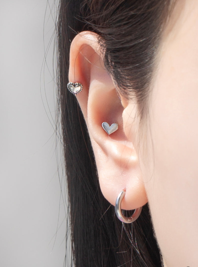 BASIC FLAT HEART PIERCING