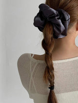 SATIN WRINKLE HAIR SCRUNCH