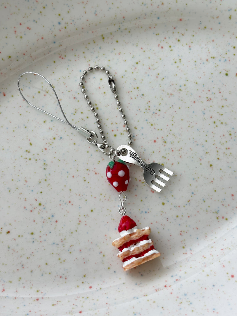 RED CAKE KEY CHAIN