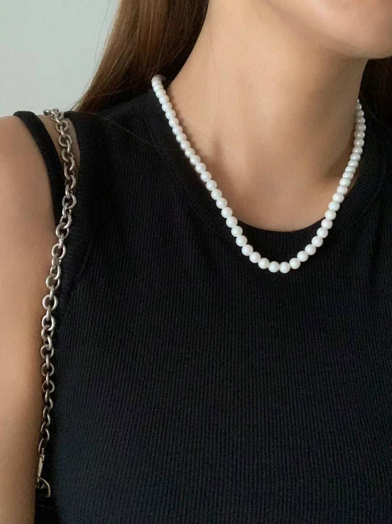 SERENE PEARL NECKLACE