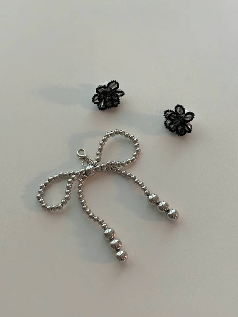 PEARL FLOWER SHOE CHARM