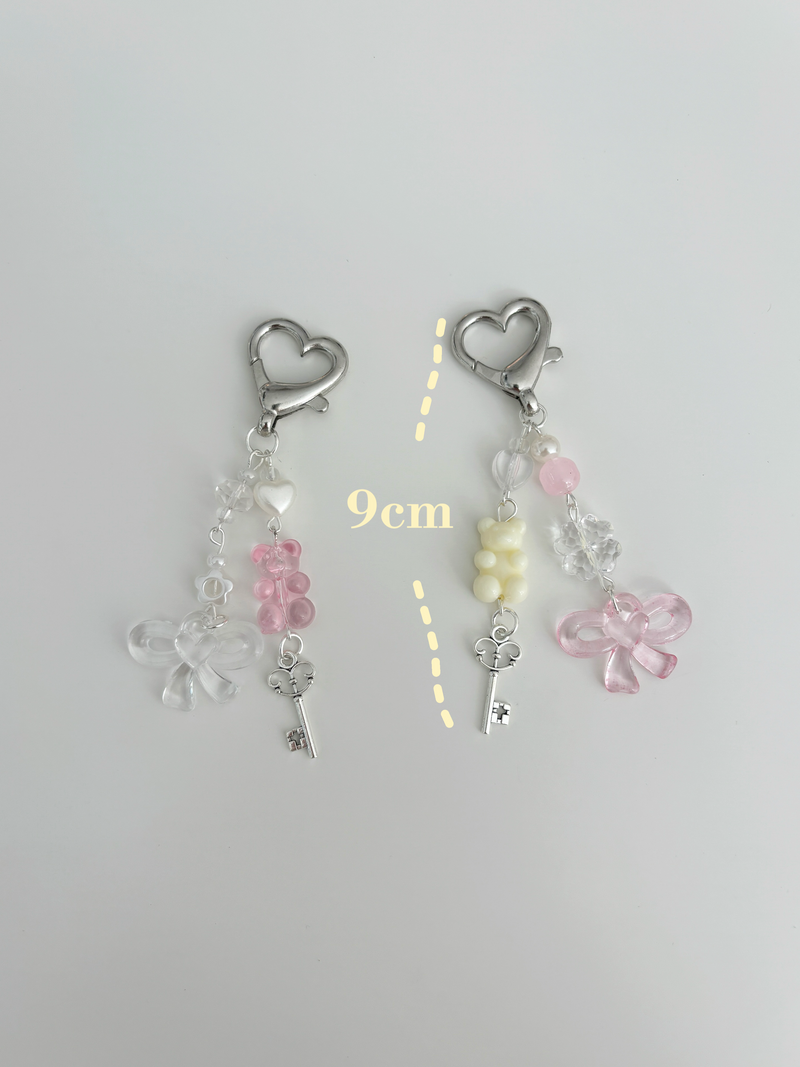 BEAR RIBBON KEY CHAIN