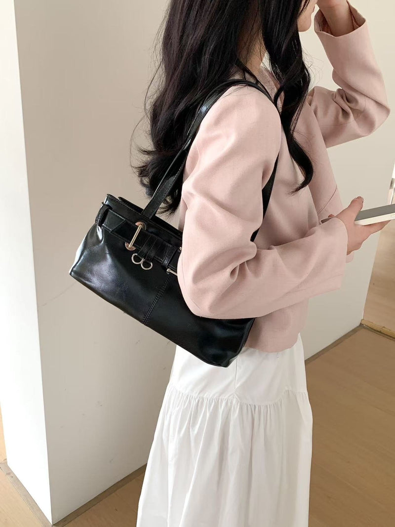 REVERIE STRAP BAG