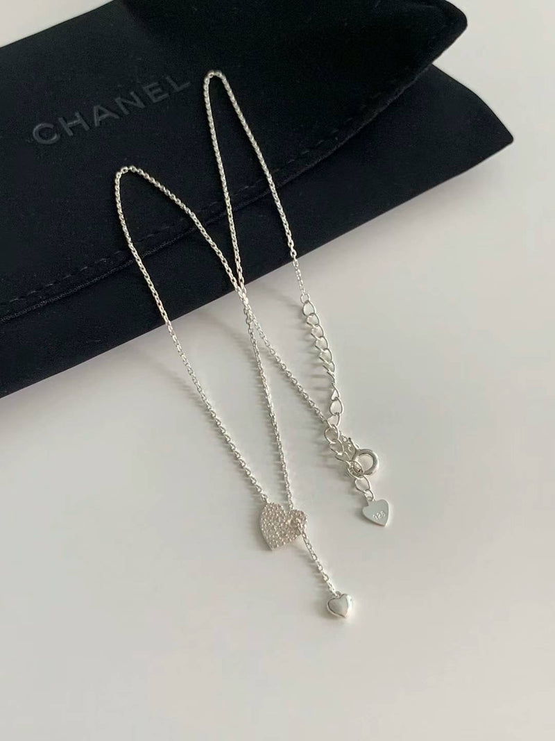 LA PERLA HEART NECKLACE