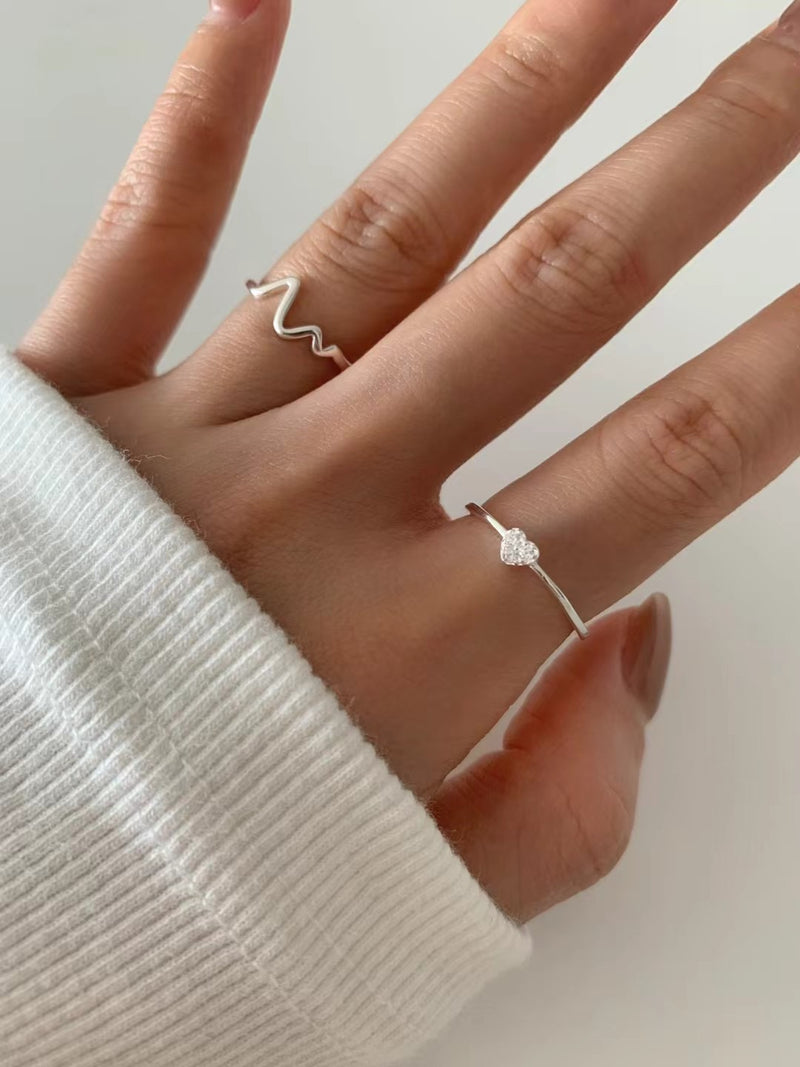 LOVE WINK RING