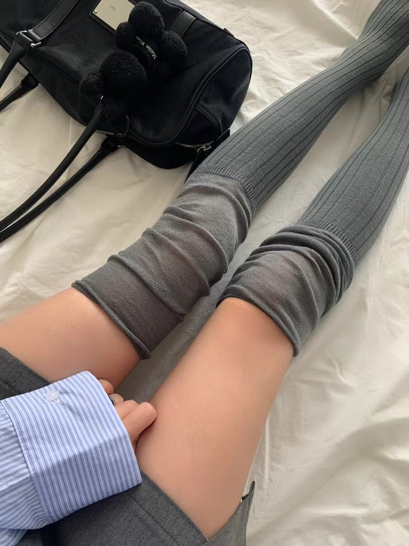 LAYERED KNEE SOCKS