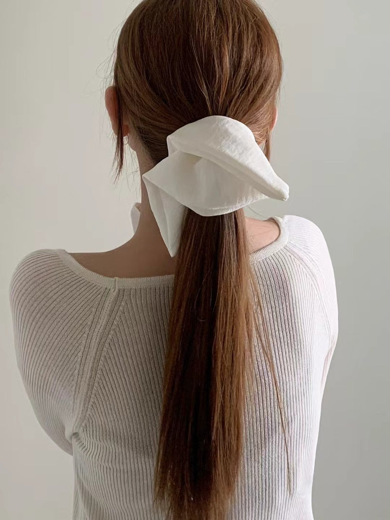SQUARE CLOUD SCRUNCHIE