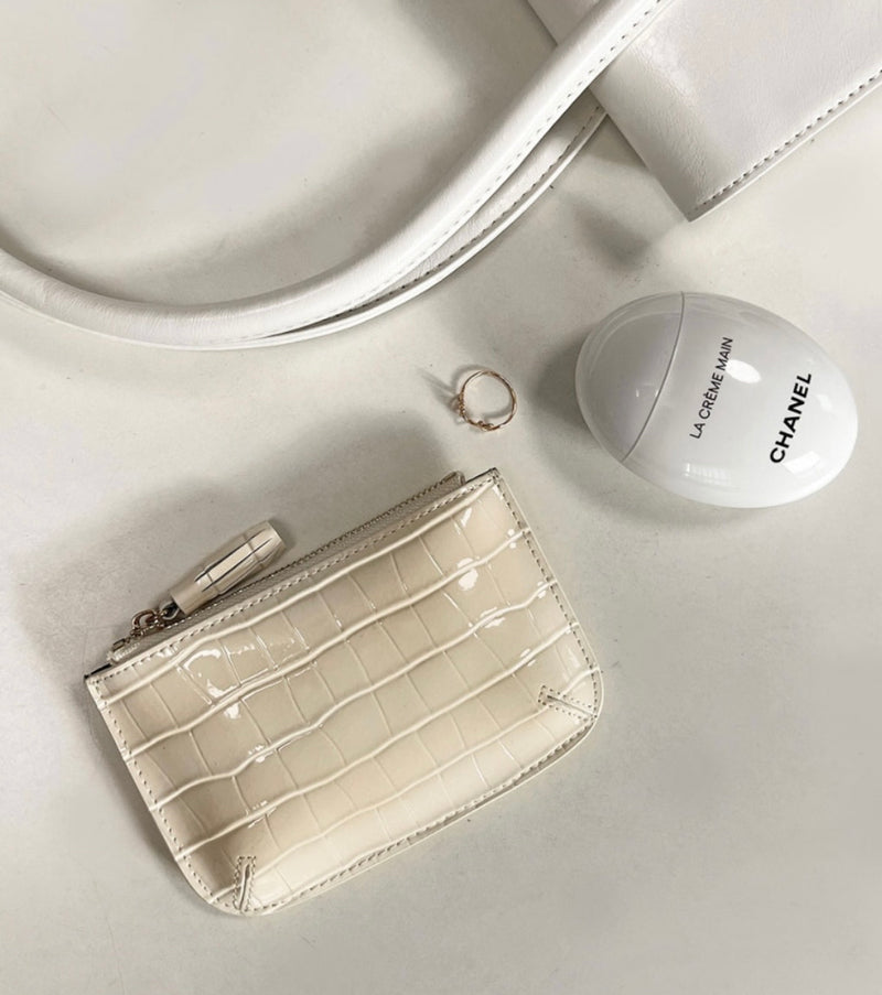 TASSEL ENAMEL WALLET POUCH [Pink]