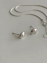 CHIC POD EARRINGS