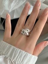 SCULPTED CURVE RING