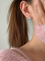 BOLD SQUARE HOOP EARRINGS