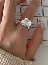 CRUMP BOLD RING