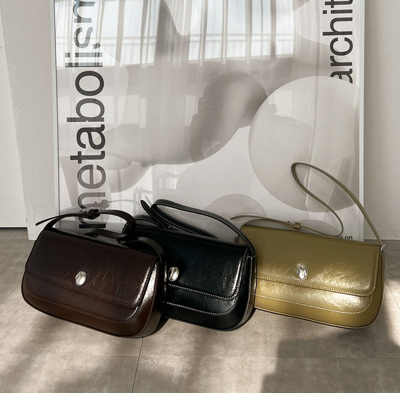 SLEEK BAGUETTE BAG