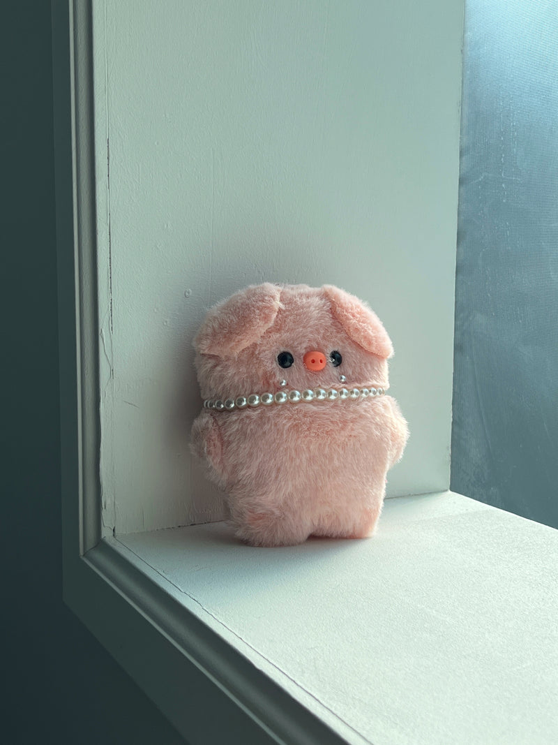 PEARL PIGGY KEY RING