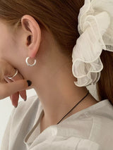 CHROME HUG EARRINGS