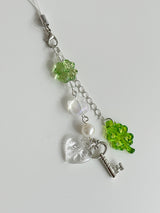 GREEN CLOVER KEY CHAIN