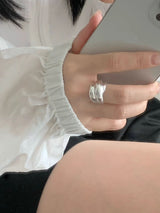 SCULPTED CURVE RING