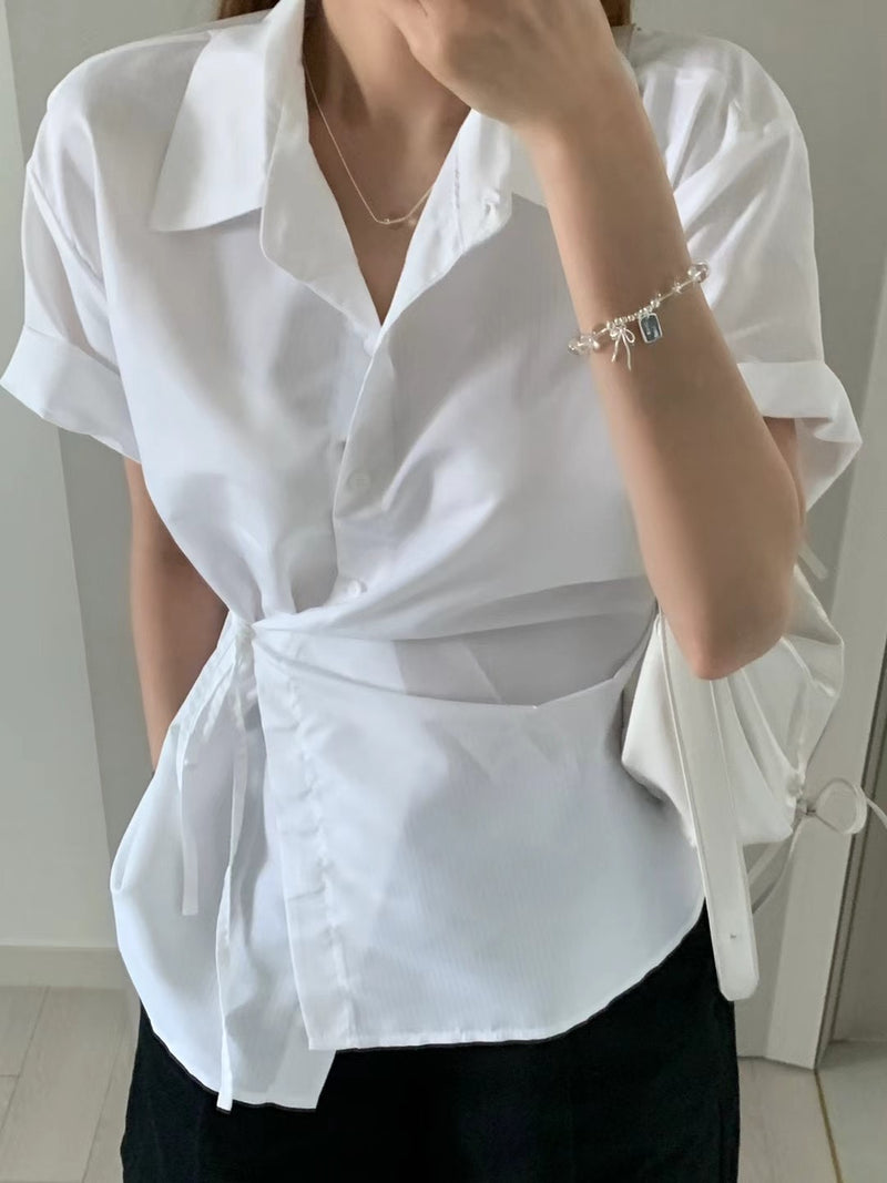 CLEAR BLOOM NECKLACE