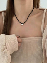 ONYX VOLUME RIBBON NECKLACE