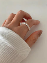 PEDDLE HUG RING