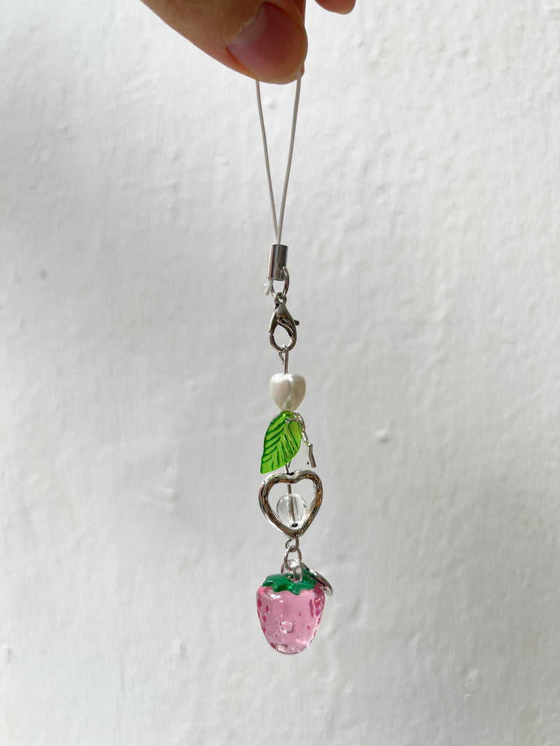 STRAWBERRY HEART KEY CHAIN