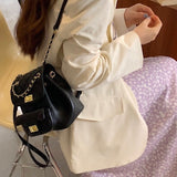 QUILTING CHAIN BACKPACK