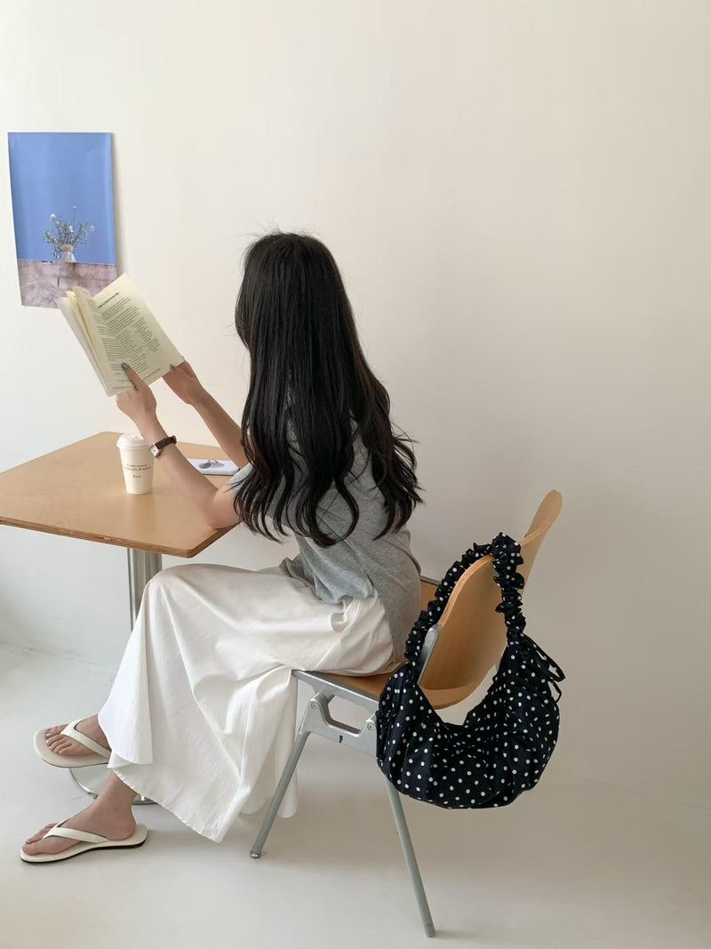 DOTTY SLING BAG