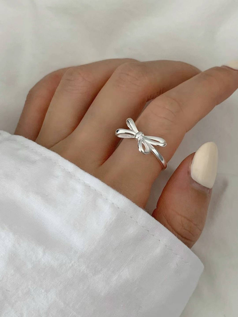 VELY RIBBON OEN RING