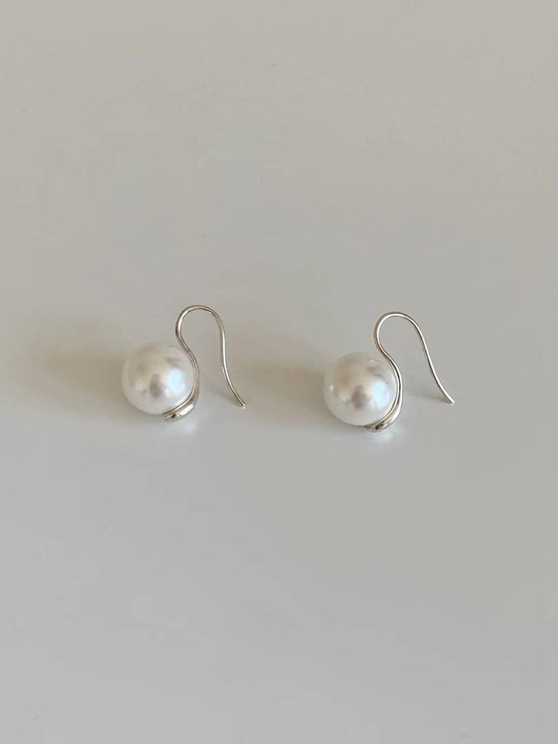 DROP PEARL EARRINGS