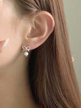 RIBBON PEARL DROP EARRINGS