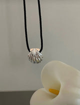 SILVER SHELL NECKLACE