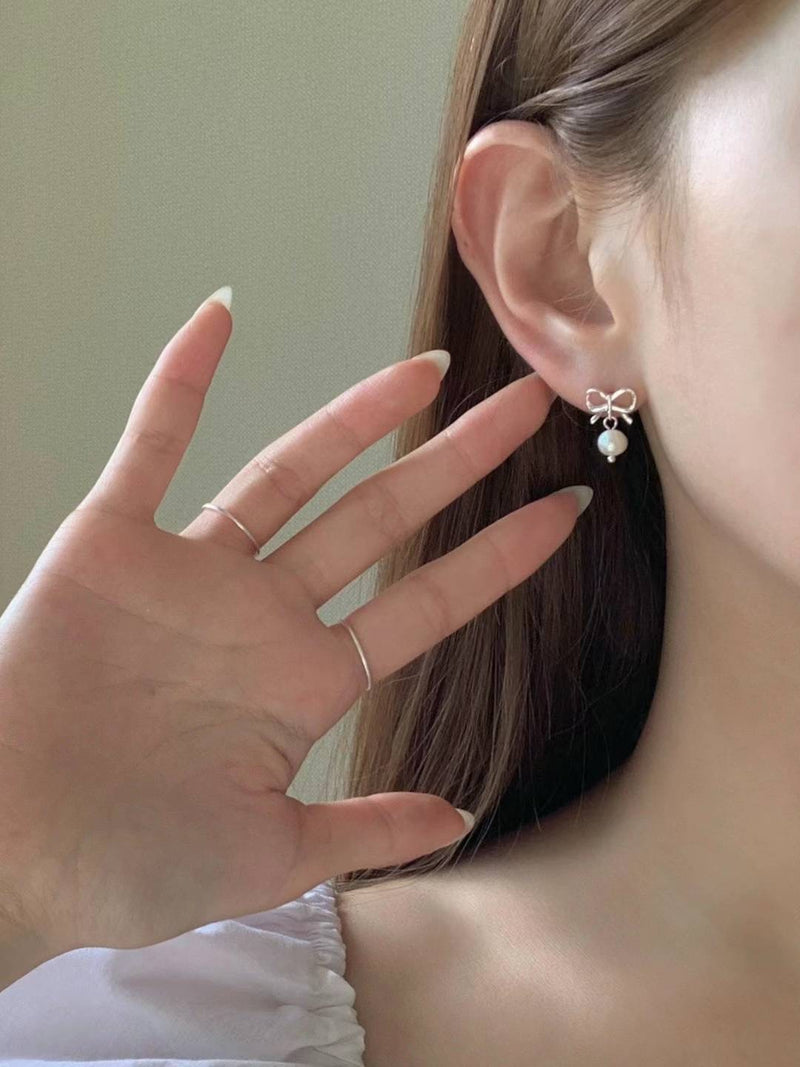 RIBBON PEARL DROP EARRINGS