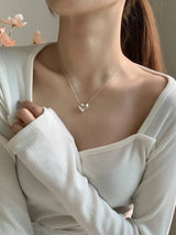 BIG HEART NECKLACE