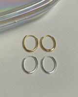 ONE TOUCH OVAL EARRINGS