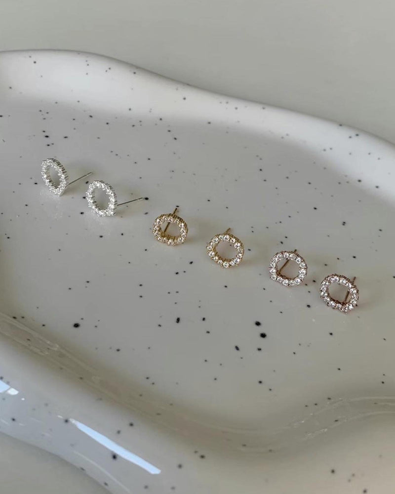 CUBIC ROUND EARRINGS