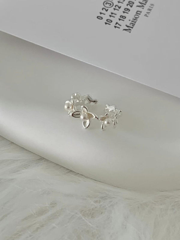 PEARL FLOWER OPEN RING