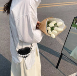 PEARL CHAIN HEART PURSE
