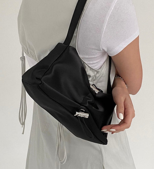 SILQUE STRING BAG