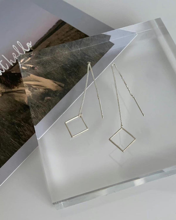 DROP SQUARE EARRINGS