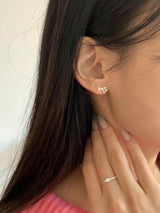 CUBIC RIBBON EARRINGS