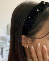 VELVET PEARL HAIR BAND