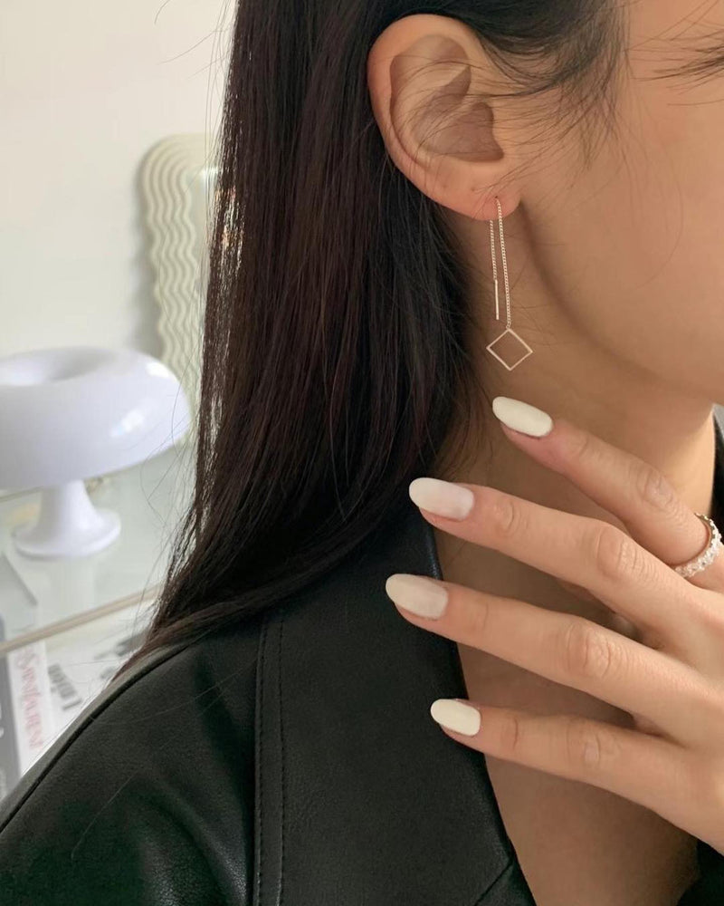 DROP SQUARE EARRINGS